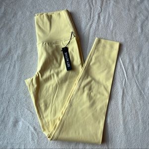 NEW Set Active Sportbody Leggings 💛